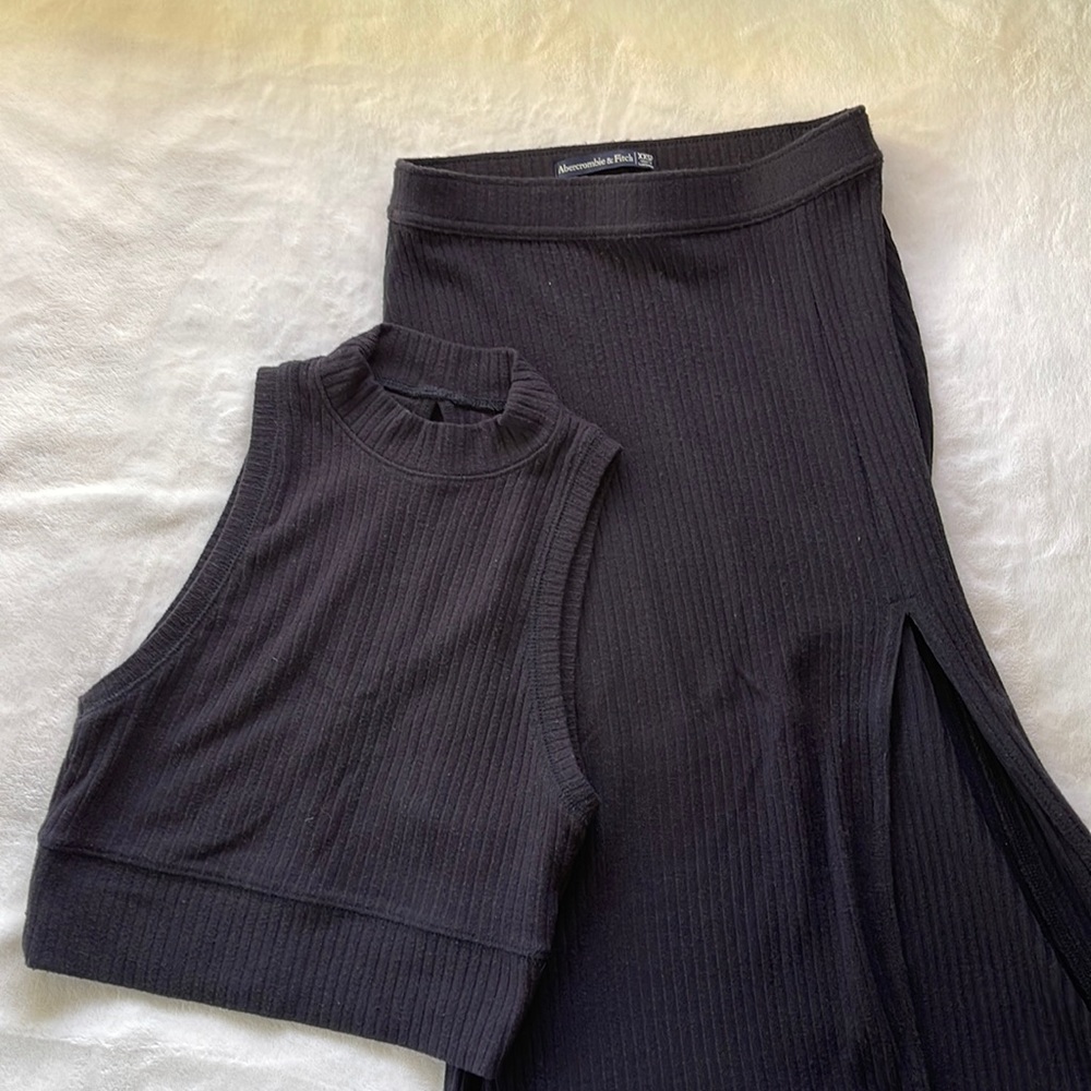 Abercrombie 2 Piece Set